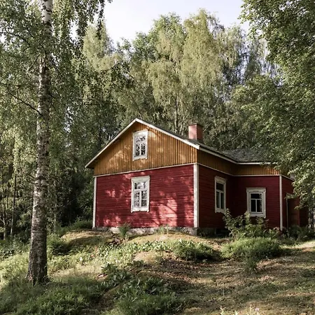 Rustic Off-grid On Private Island With Sauna Near Tarjanne, Pohjaslahti, Finland