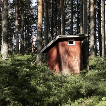 Rustic Off-grid On Private Island With Sauna Near Tarjanne, Pohjaslahti, Finland Casa de Férias *